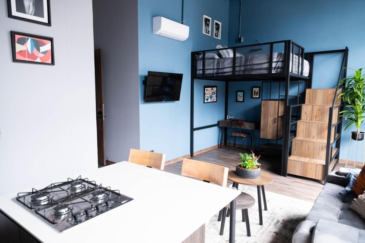 Royal Living Poblado Apartahotel