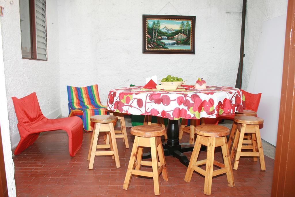 Monarca * Medellín