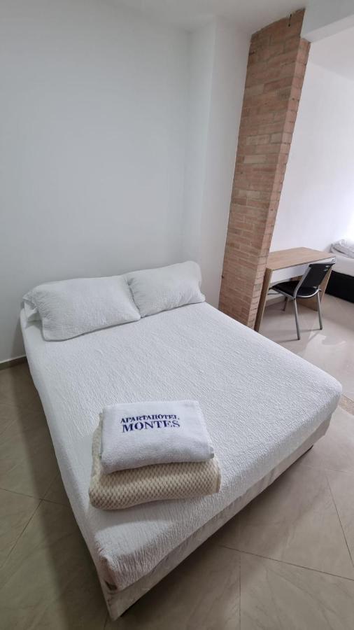 Apartahotel Montes Apartahotel