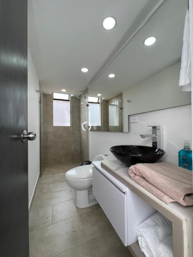 Lujoso, Comodo Y Amplio, Mejor Barrio Apartamento *