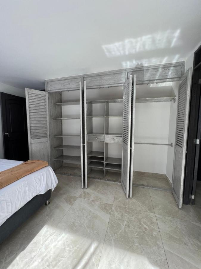 Apartamento Lujoso, Comodo Y Amplio, Mejor Barrio *