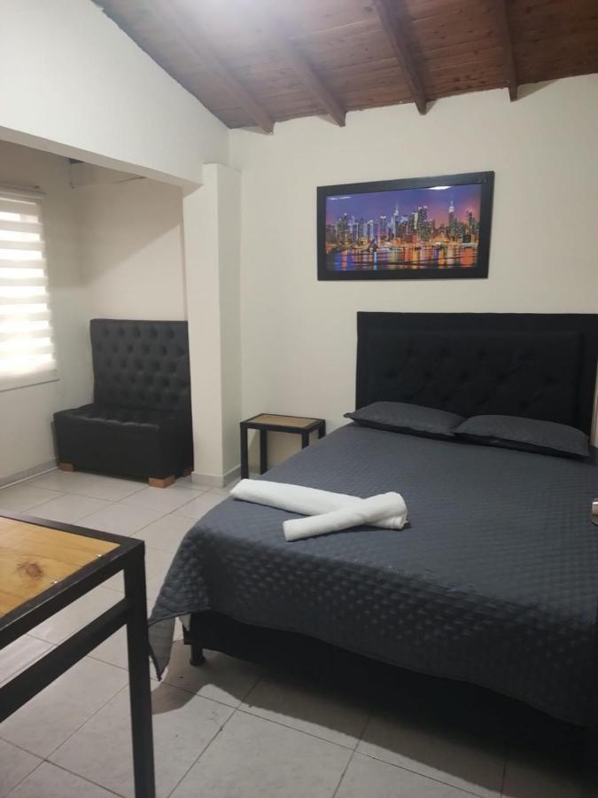 Hogar Del Viajero Habitación en casa particular Medellín