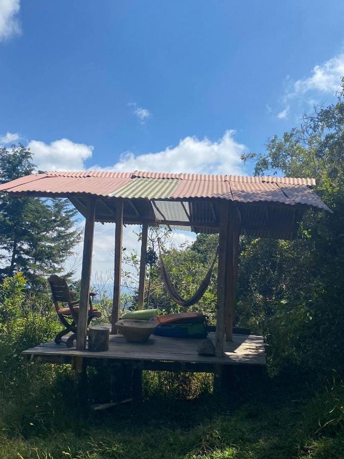 Ecoaldea, Cabana En La Naturaleza
