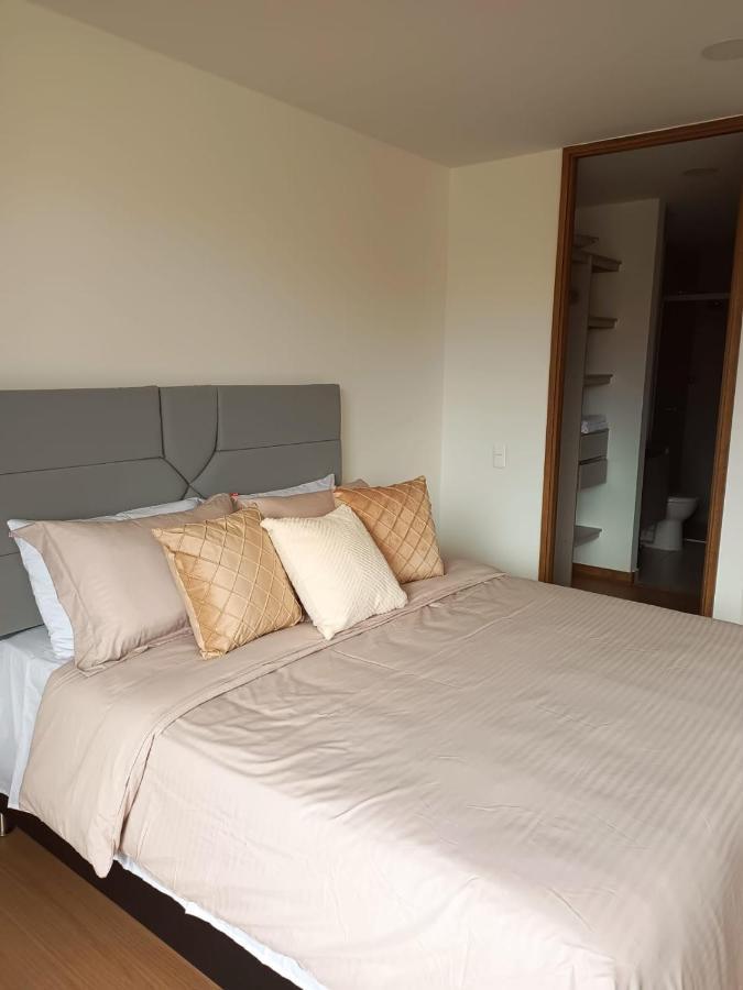 Confortable 807 Laureles