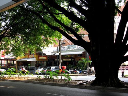 Confortable 807 Laureles Apartamento