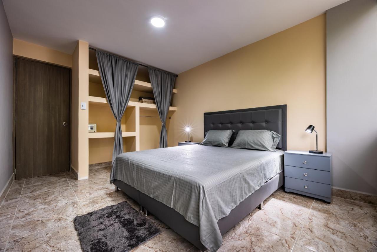 Primavera Sky Jacuzzi Ac Provenza * Medellín