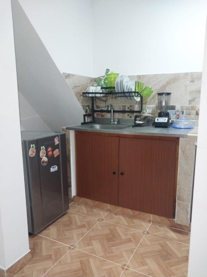 Balcones L Apartamento