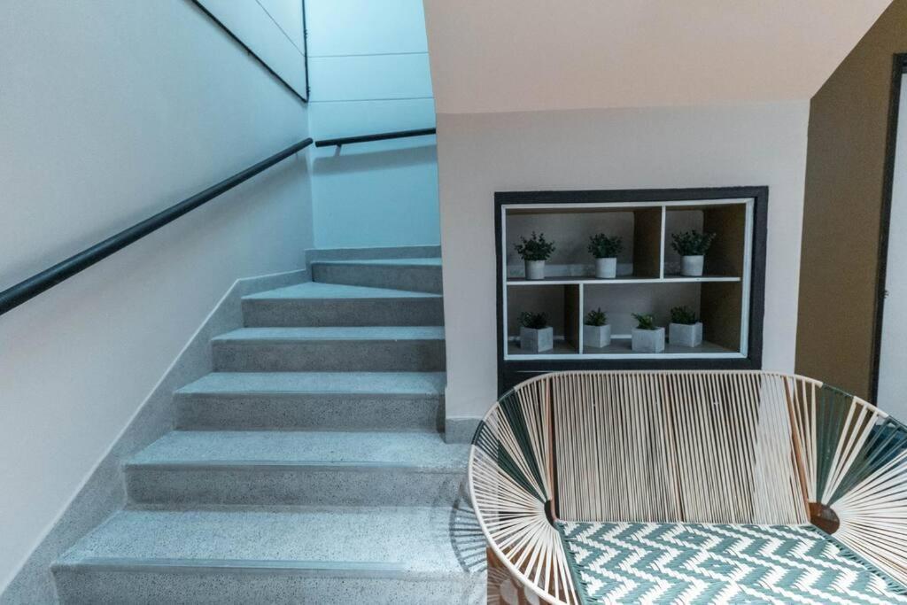Nid202 Arrendamiento Nuevo Con Balcon By Roots Apartamento Medellín