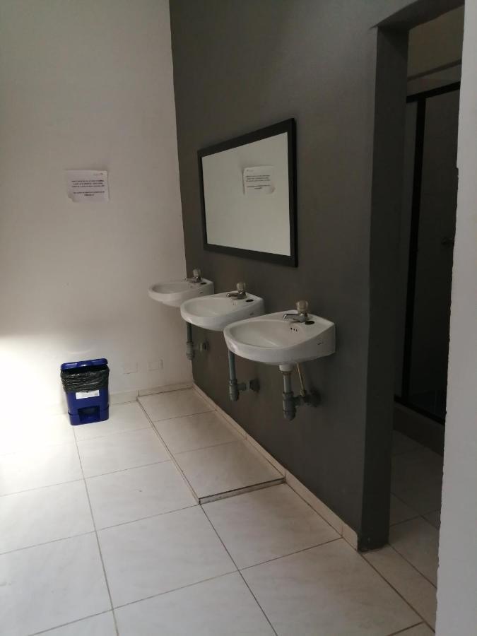 Komfort Hostal *