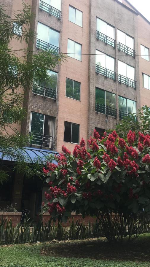 Apartahotel Apartahotel Montes Medellín