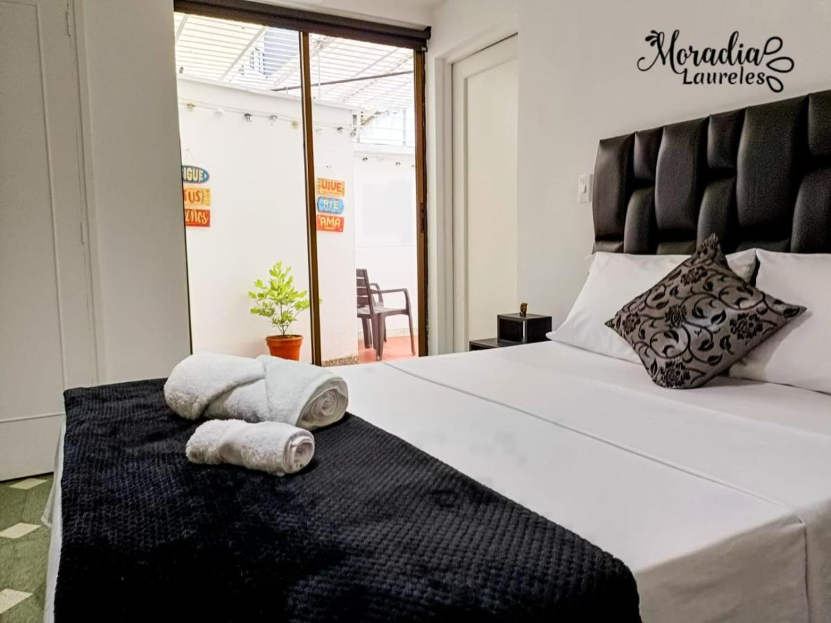 Habitación en casa particular Moradia Laureles