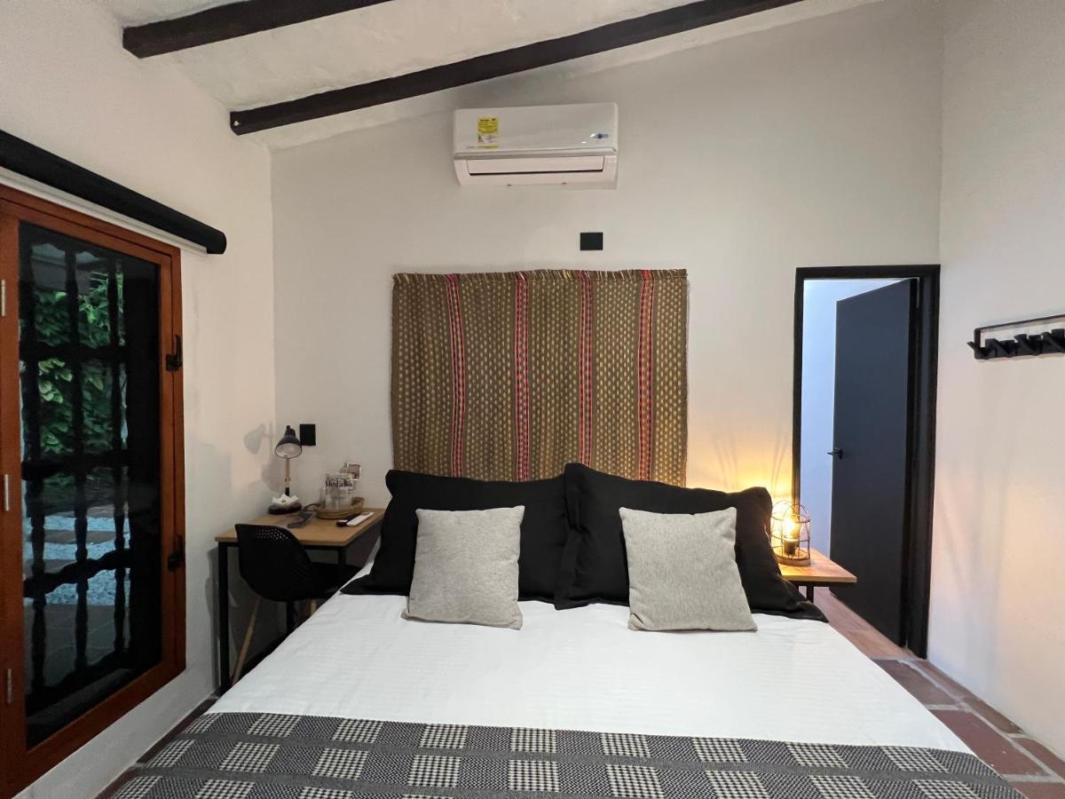 Casa Medallo Bed & Breakfast