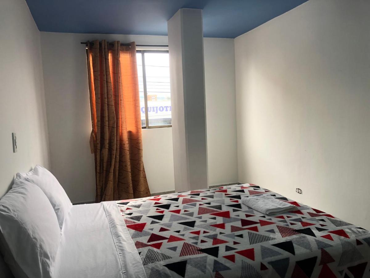 Apartamento Apartamento Comodo En Laureles, Grande, Centrico ,bien Ubicado Apto203