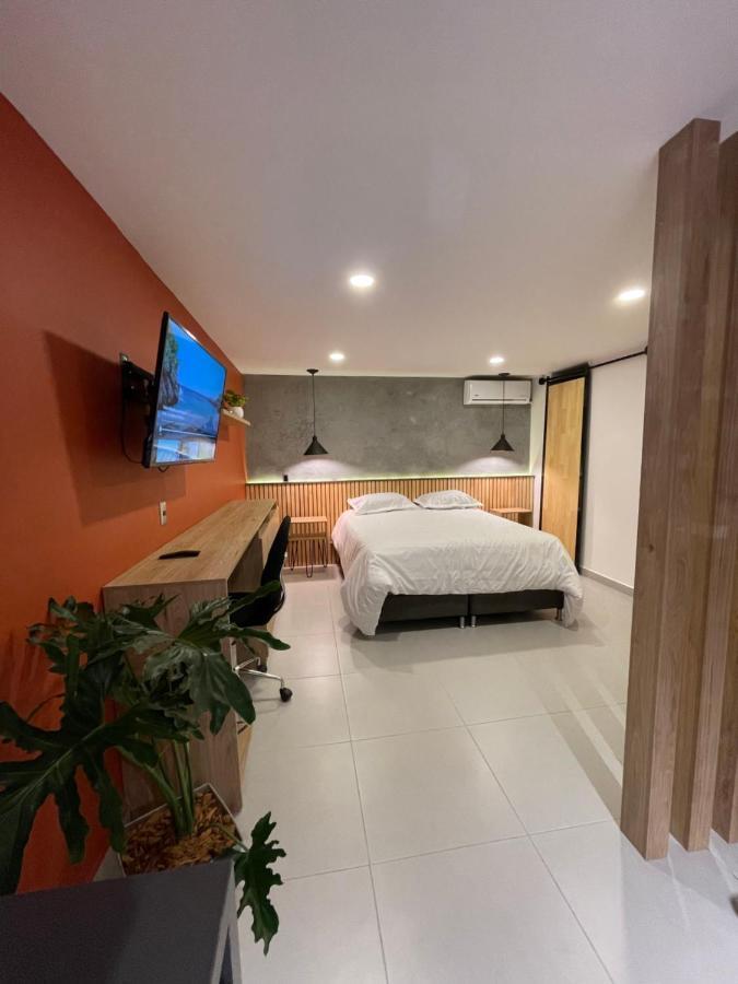 Agradable Y Moderno Aparta Estudio Con Aire Acondicionado Apartamento