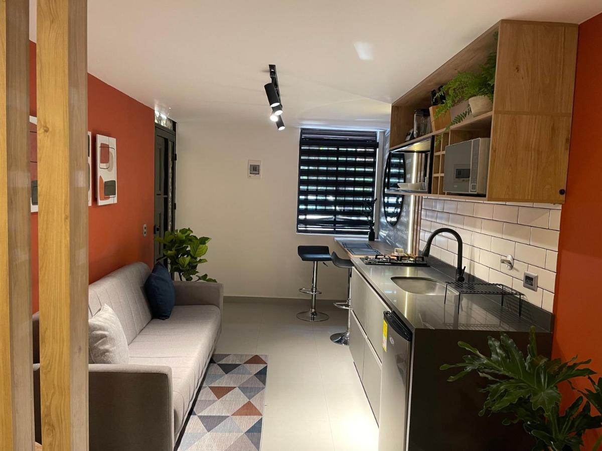Agradable Y Moderno Aparta Estudio Con Aire Acondicionado * Medellín