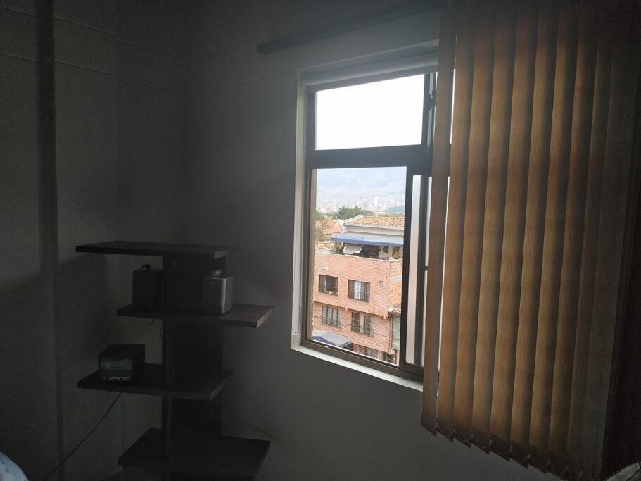 Hermoso Totalmente Amoblado Apartamento Medellín