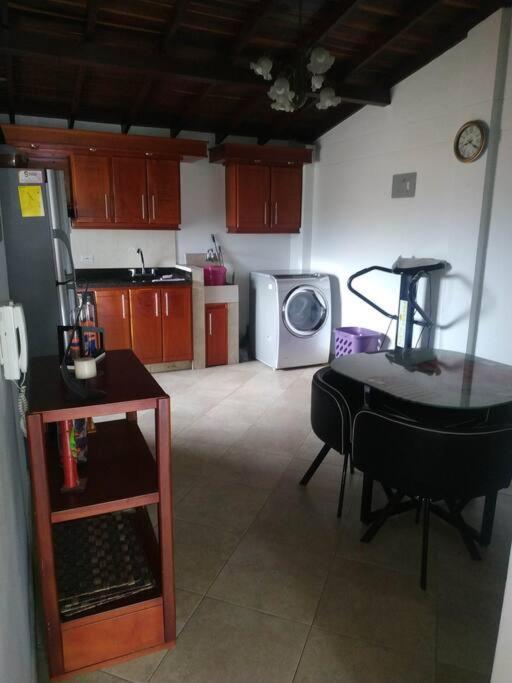 Hermoso Totalmente Amoblado * Medellín