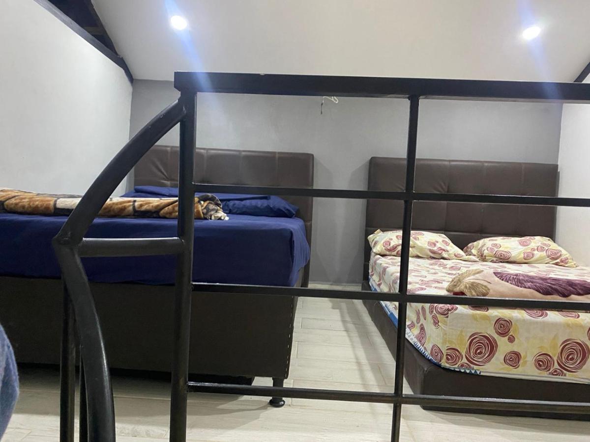 Apartamento Duplex Laurles Ubicacion Excelente La70 Estadio Medellín