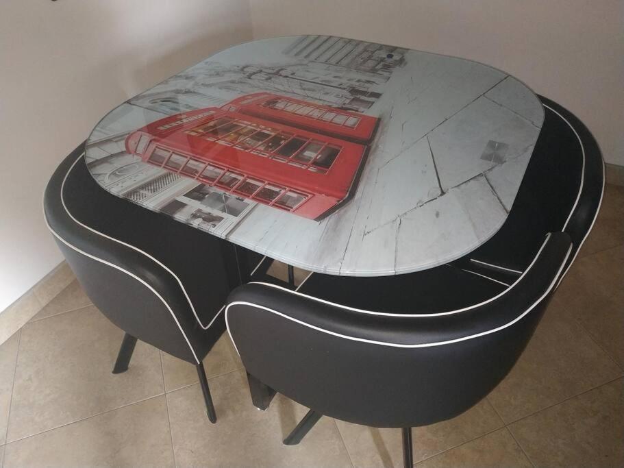 Hermoso Totalmente Amoblado Apartamento Medellín