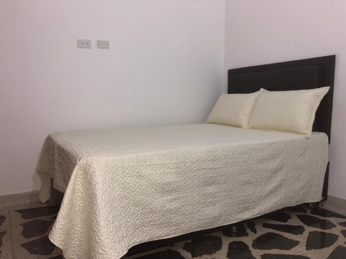 Apartamento Apartamento Amplio En Laureles, Excelente Ubicacion, 3 Alcobas 403 Medellín