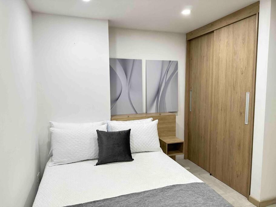 Enjoy Amazing Loft El Poblado 1508 Medellín