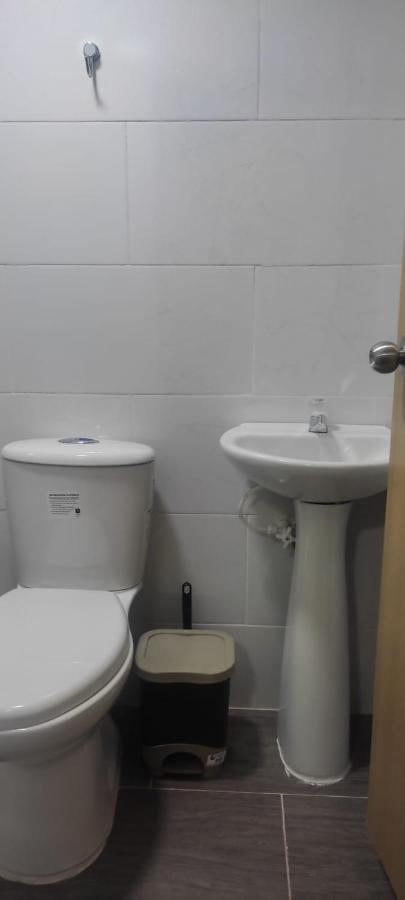 Comoda Independiente En Laureles Estadio Con Bano Privado 3 Personas Apartamento