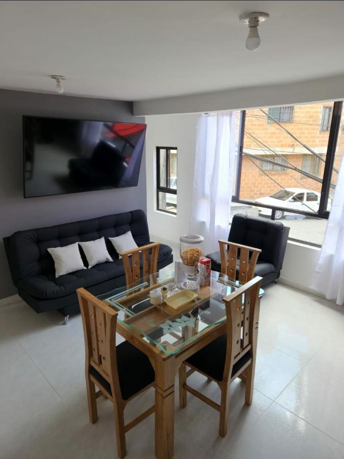 Apartamento Elegante Y Amplio *
