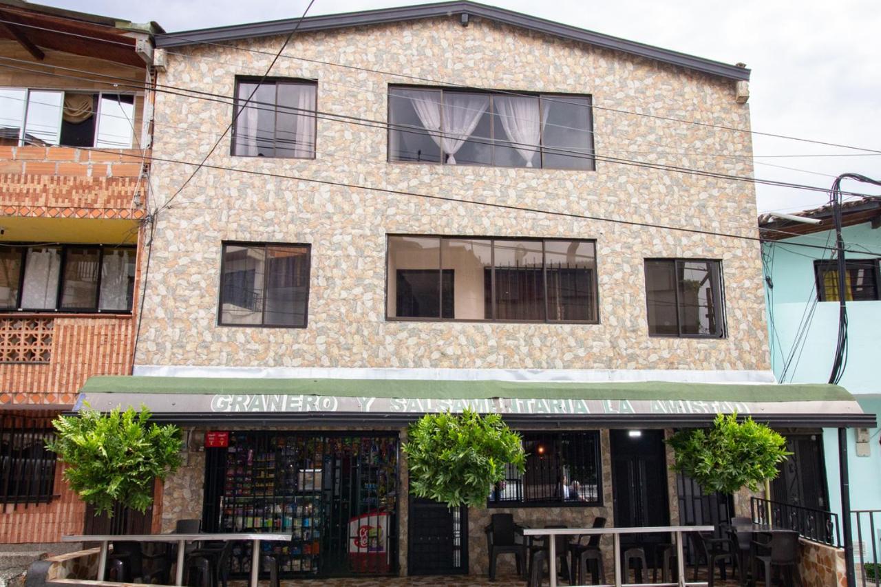Apartamento Excelente Cerca A Parques Turisticos Medellín
