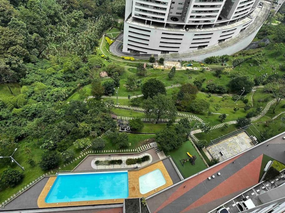 Apartamento Con Vista A Medellín