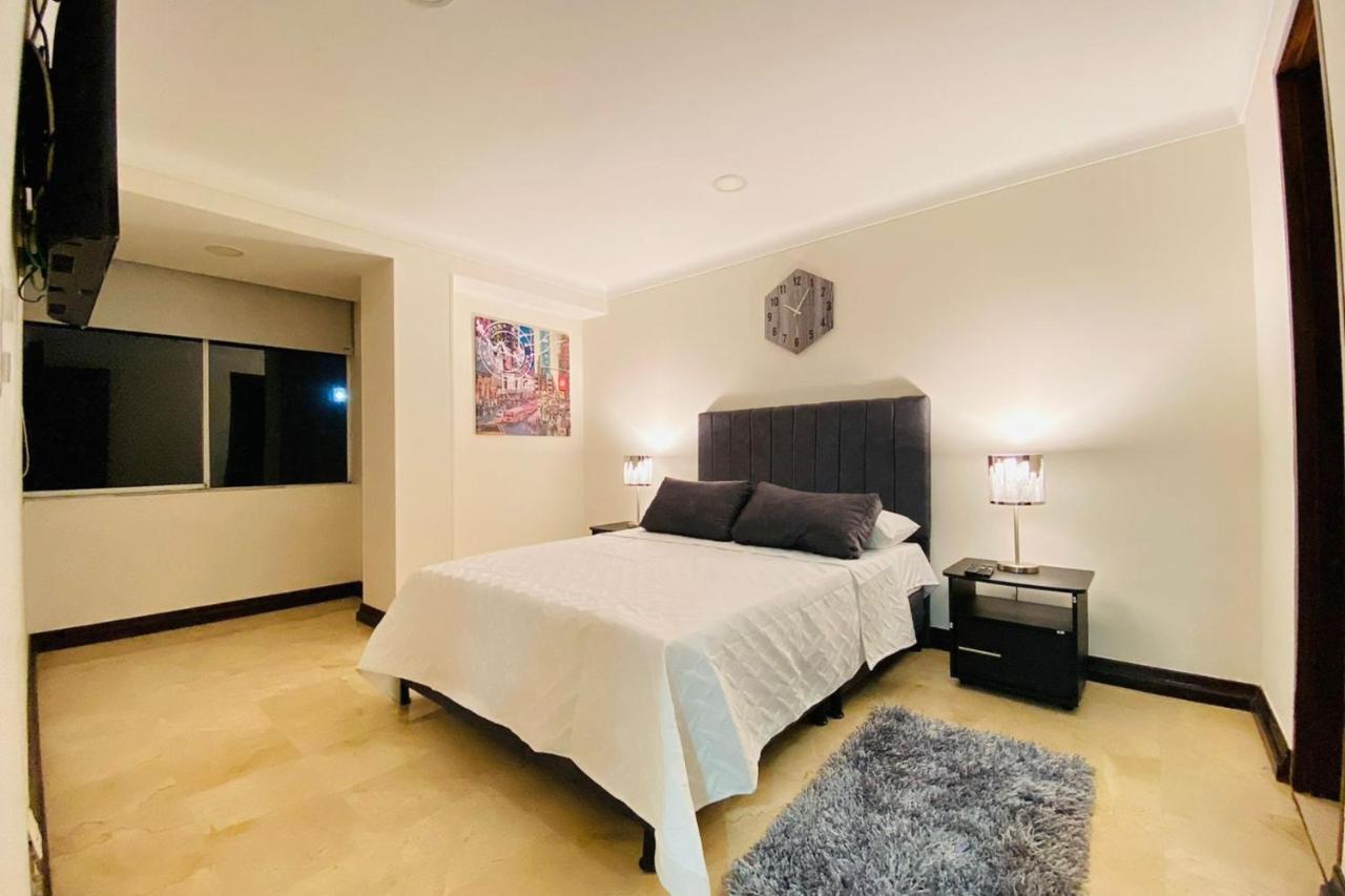 Apartamento Moderno Sector Exclusivo De Colombia Medellín