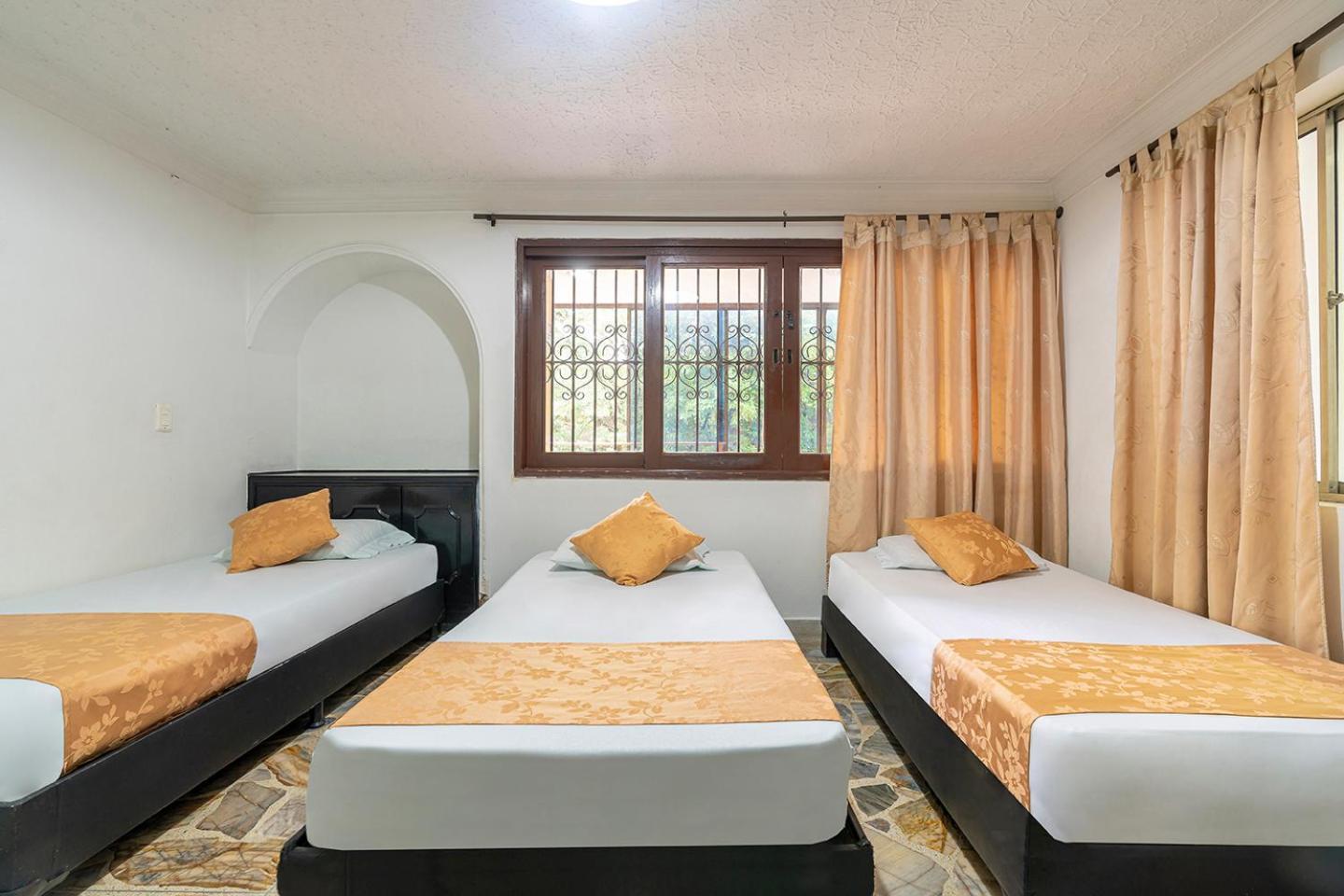 Hotel Barcelona Estadio Medellín