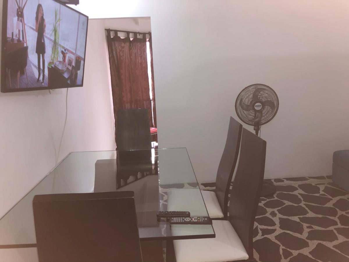 Apartamento Apartamento Amplio En Laureles, Excelente Ubicacion, 3 Alcobas 403 Medellín
