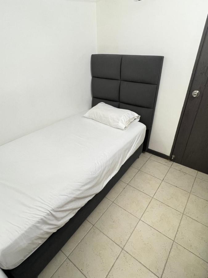 Lujoso, Comodo Y Amplio, Mejor Barrio Apartamento