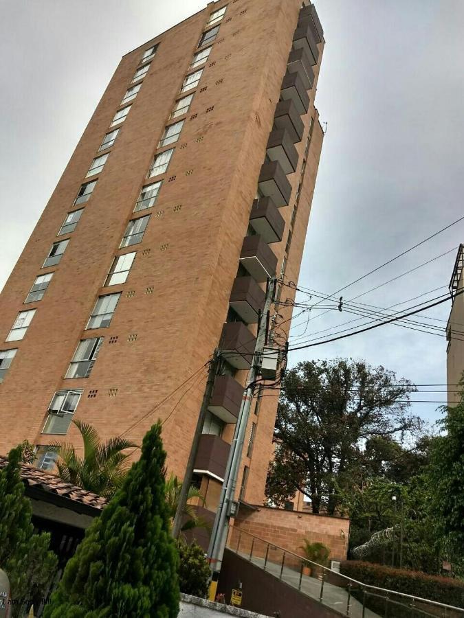 Apartamento Ed La Frontera Poblado 1 A 6 Personas Medellín