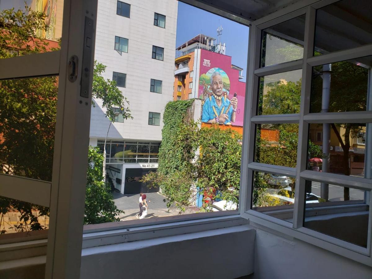 Nuevo Y Lujoso Por El Lleras Apartamento Medellín