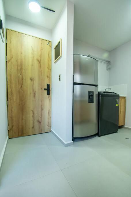 Beautiful Studio Laurels Apartment