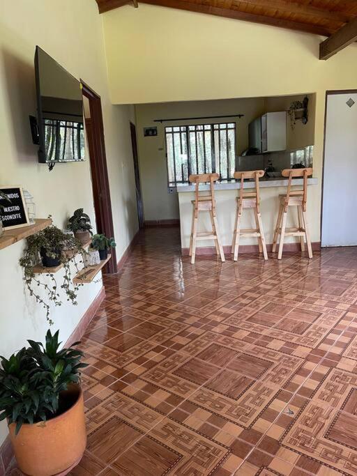 ¡el Escondite Santa Elena!