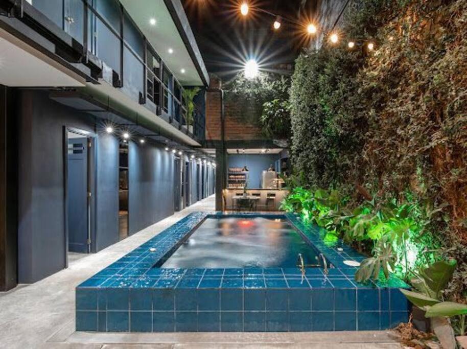 Villa Medallo House Parque Lleras Con Piscina Poblado Provenza *