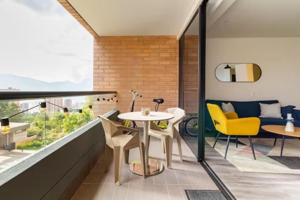 Beautiful New Loft Poblado *