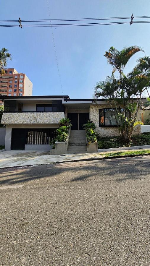 Las Lomas Luxury House Holiday home *