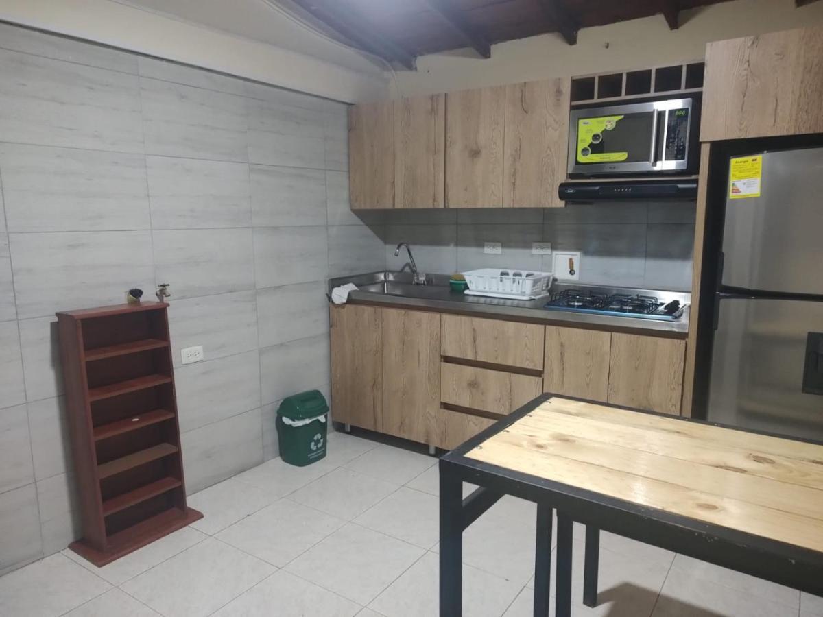 Habitación en casa particular Hogar Del Viajero *