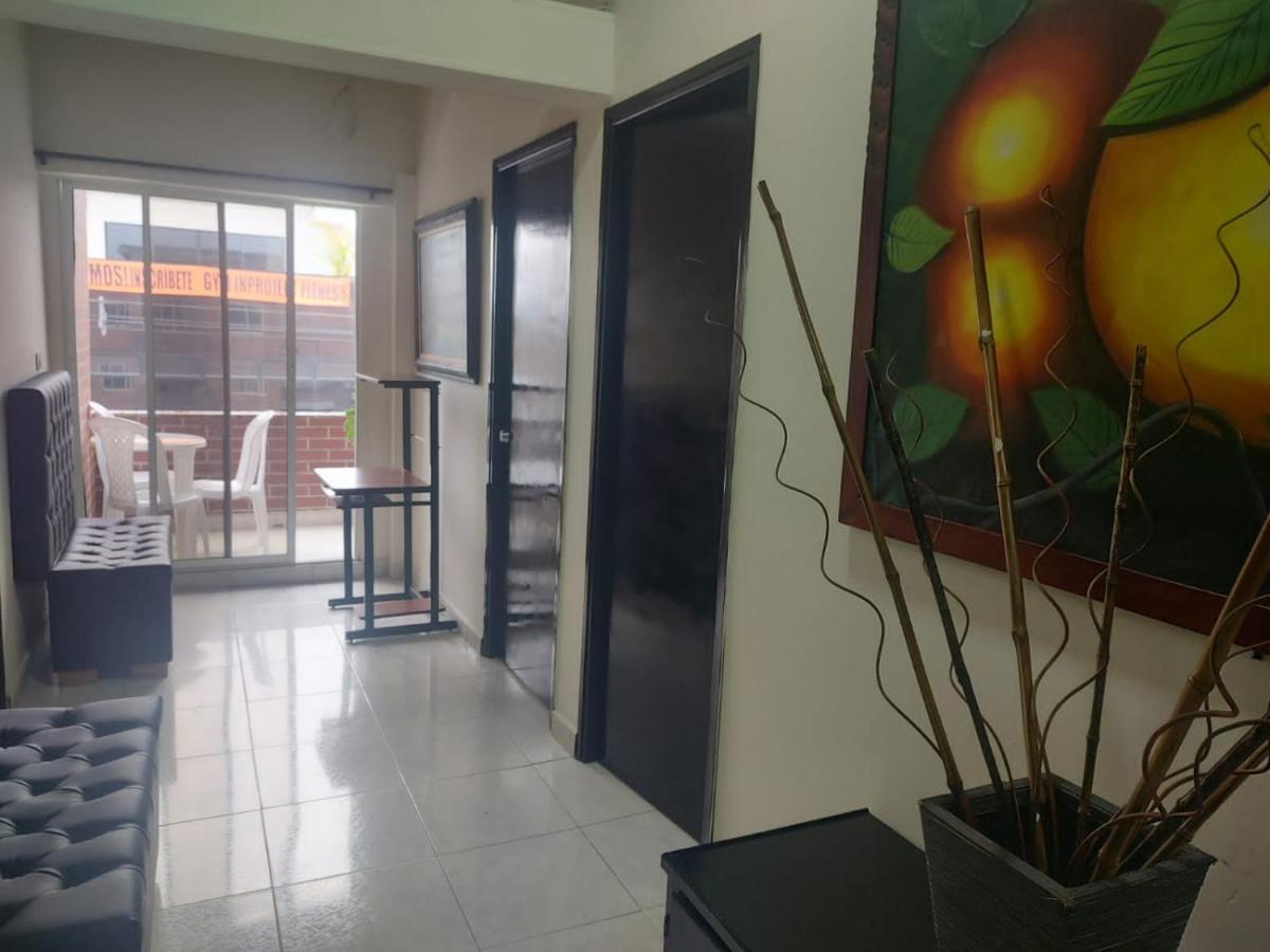Hogar Del Viajero Habitación en casa particular Medellín