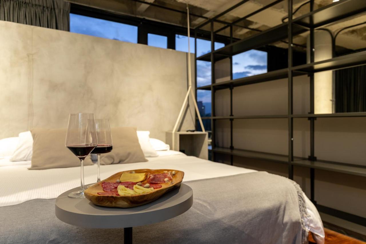 Apartahotel Stylish Urban In Provenza - Viu Experience *