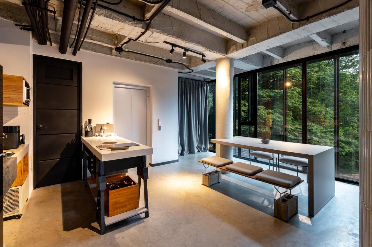 Stylish Urban In Provenza - Viu Experience Apartahotel *