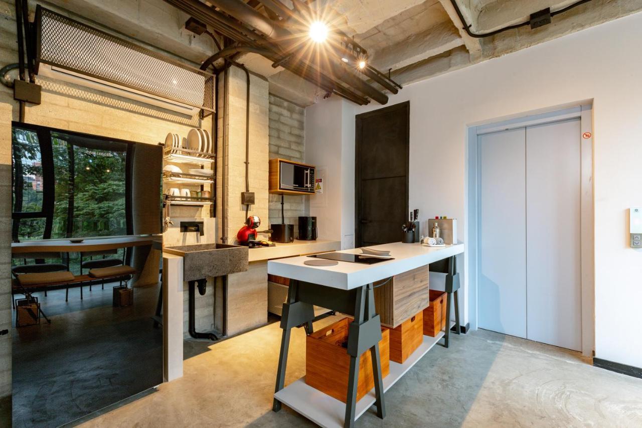 Stylish Urban In Provenza - Viu Experience Apartahotel *