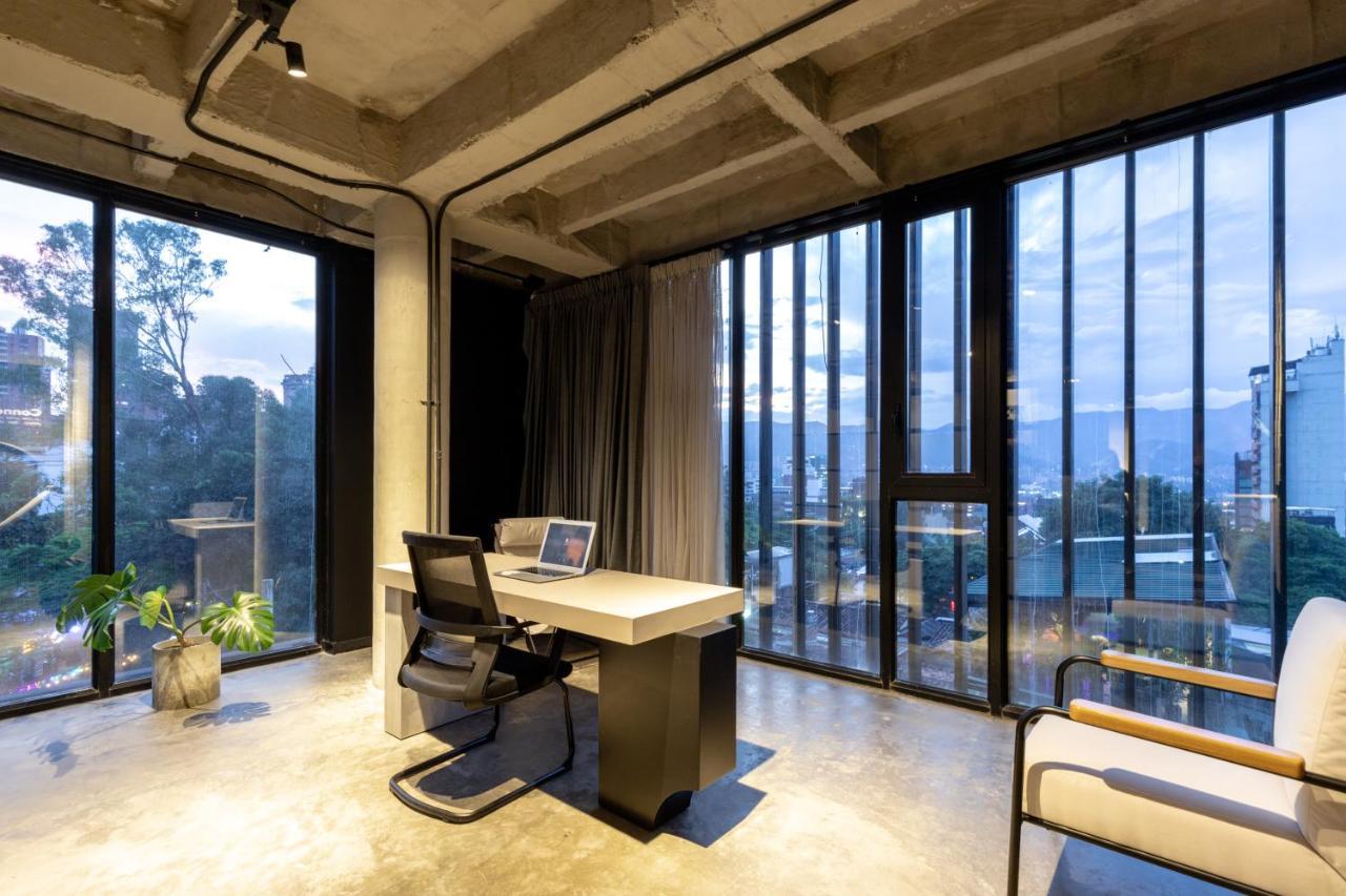 Stylish Urban In Provenza - Viu Experience Apartahotel *