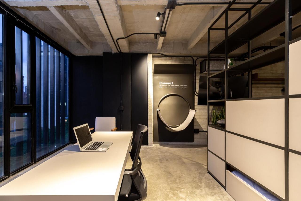Stylish Urban In Provenza - Viu Experience Apartahotel *