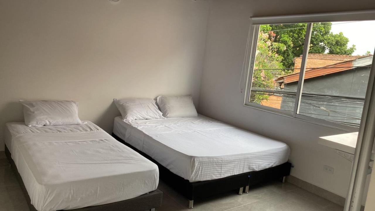 Gastón Coliving Hostal *