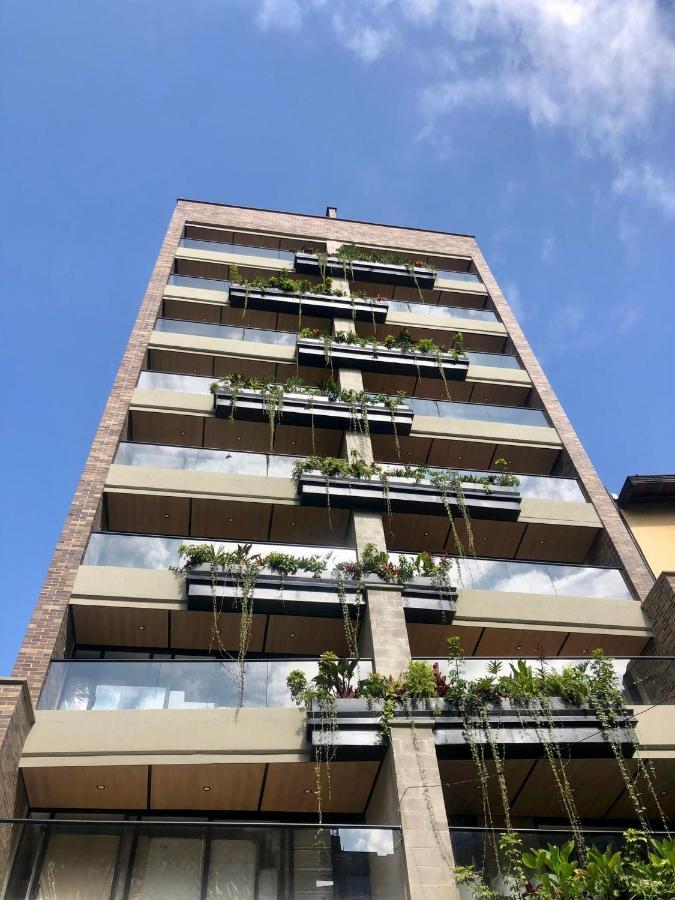 Amazing 3br In Laureles * Medellín