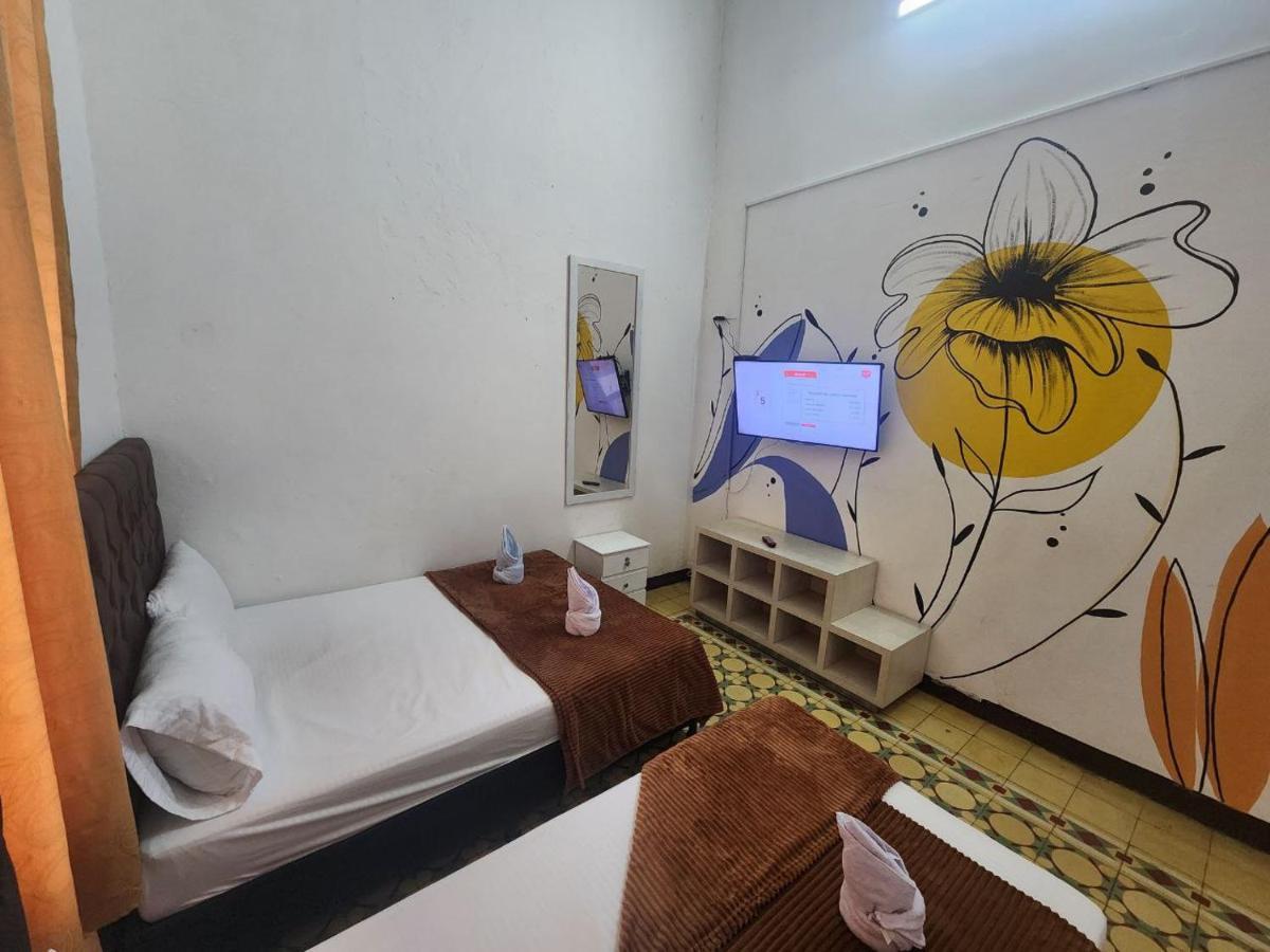 Pensión Casa Linda Medellin, Centro Medellín